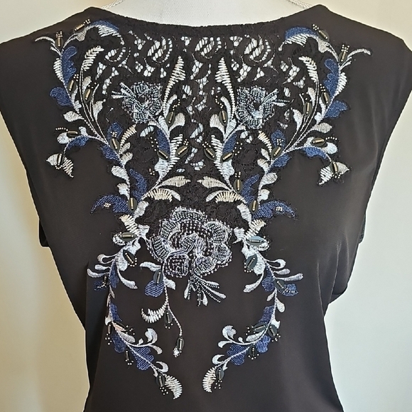 WHBM Embroidered Black Top - Picture 2 of 4